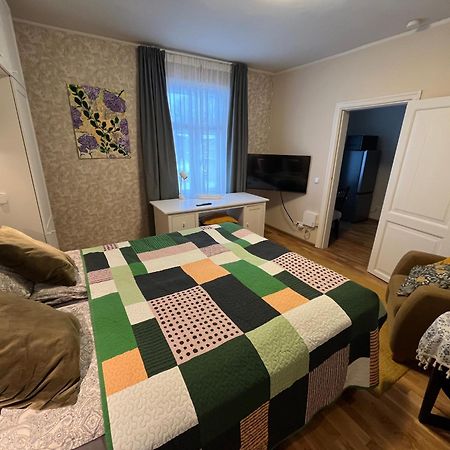 Karlovaidyll 7 - Homey Apartment With Free Parking! Tartu Buitenkant foto