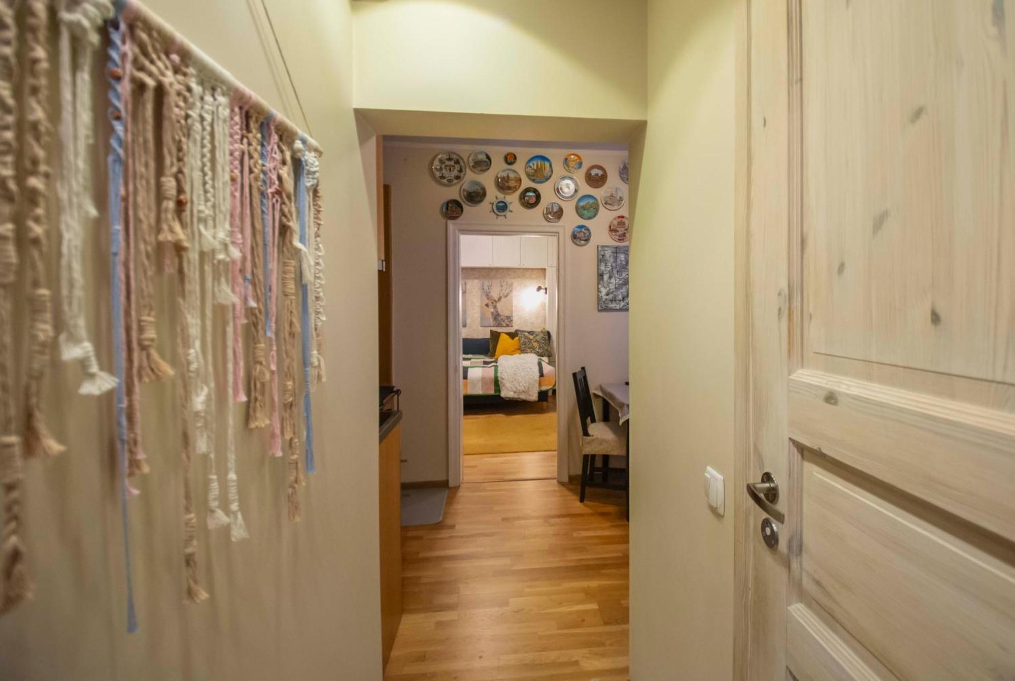 Karlovaidyll 7 - Homey Apartment With Free Parking! Tartu Buitenkant foto
