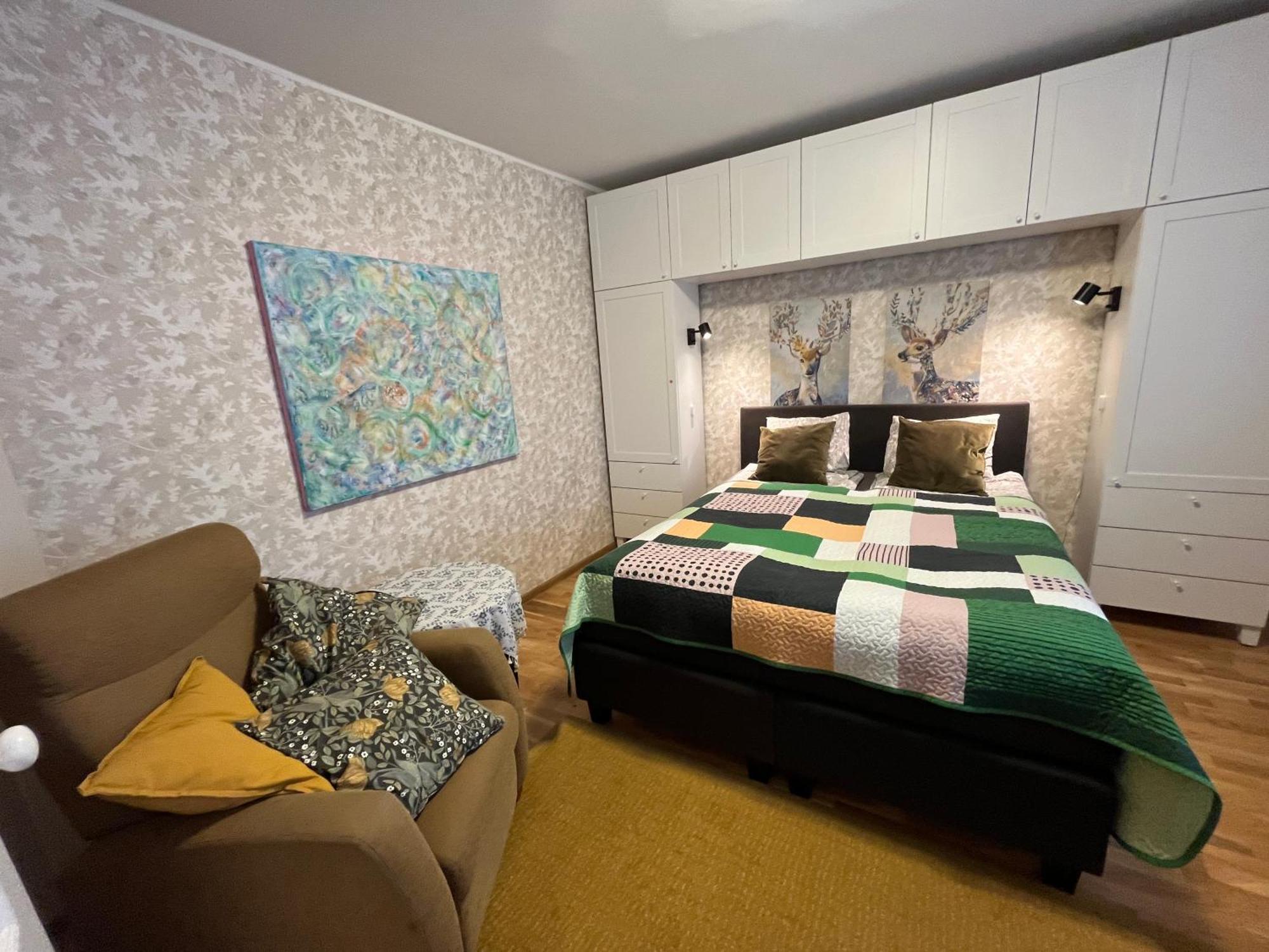Karlovaidyll 7 - Homey Apartment With Free Parking! Tartu Buitenkant foto